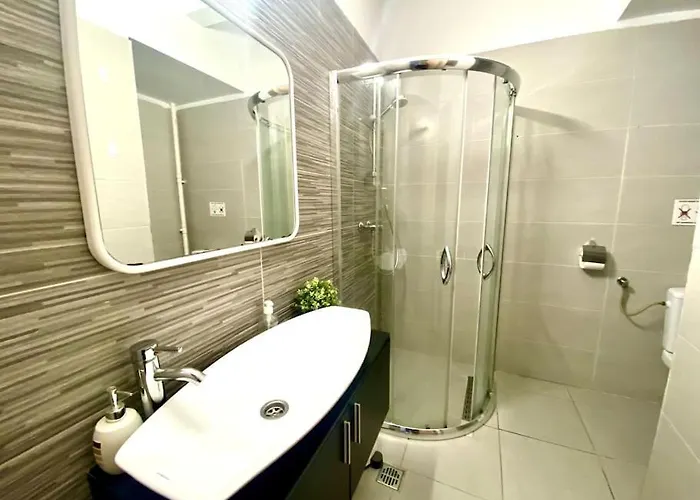 Ultacentral Old Town Apartman *